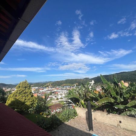 Casa Com Visao Panoramica No Centro De Nova Trento Apartment Bagian luar foto